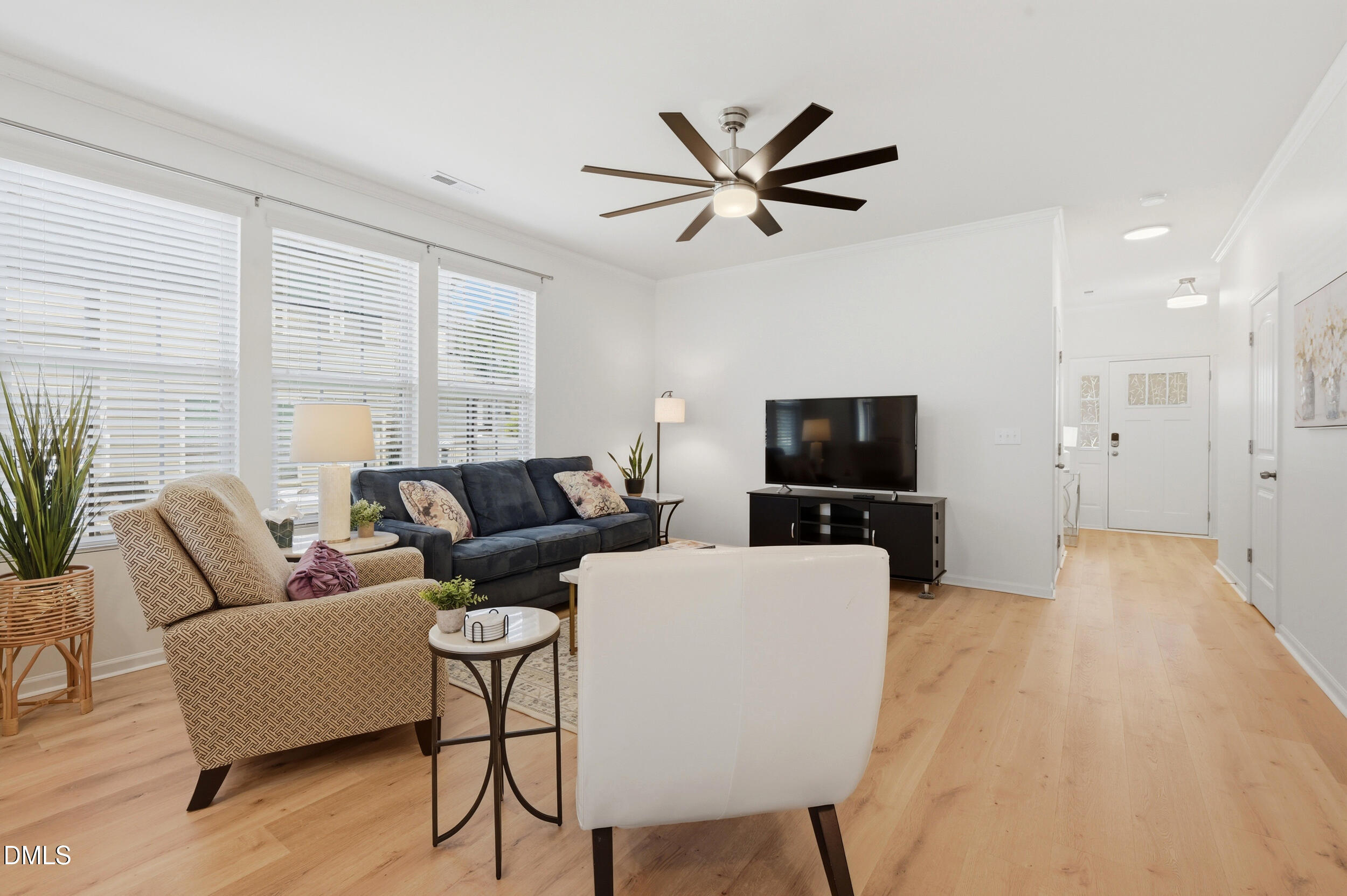 212 Cross Blossom Road Durham, NC 27703 - Photo 9 of 28