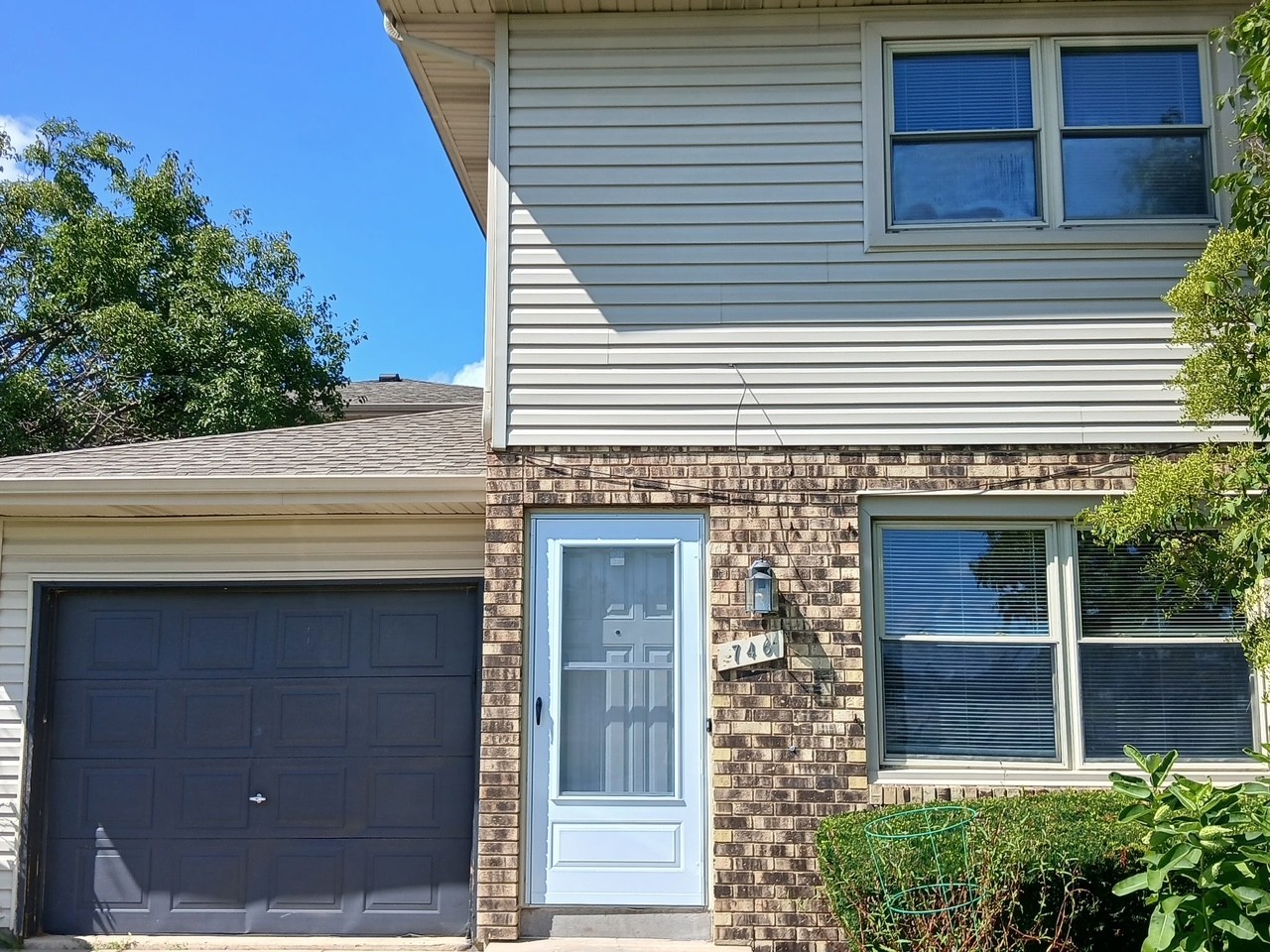 746 Oakton Road Montgomery, IL 60538 - Photo 1 of 13 Gallery Image 1