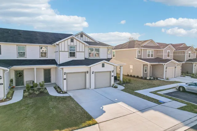 $1,900 | 72 Beach Palm Court, St. Augustine, FL 32086