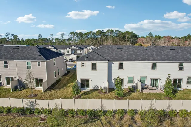 $1,900 | 72 Beach Palm Court, St. Augustine, FL 32086