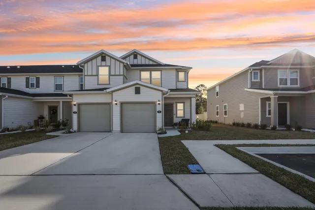 $1,900 | 72 Beach Palm Court, St. Augustine, FL 32086