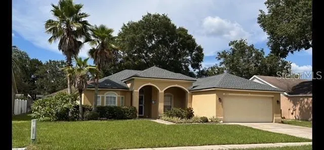 $2,595 | 14821 Redcliff Drive, Tampa, FL 33625