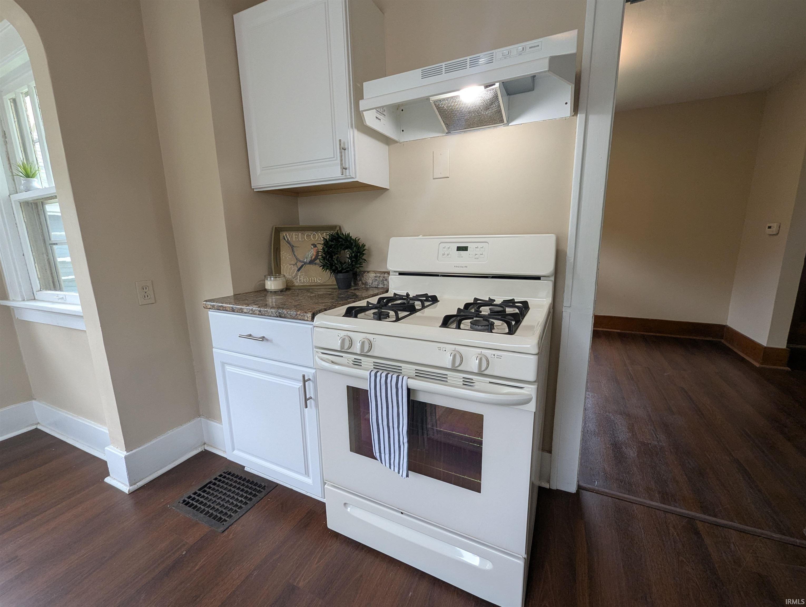 3501 Webster Street Fort Wayne, IN 46807 - Photo 17 of 30