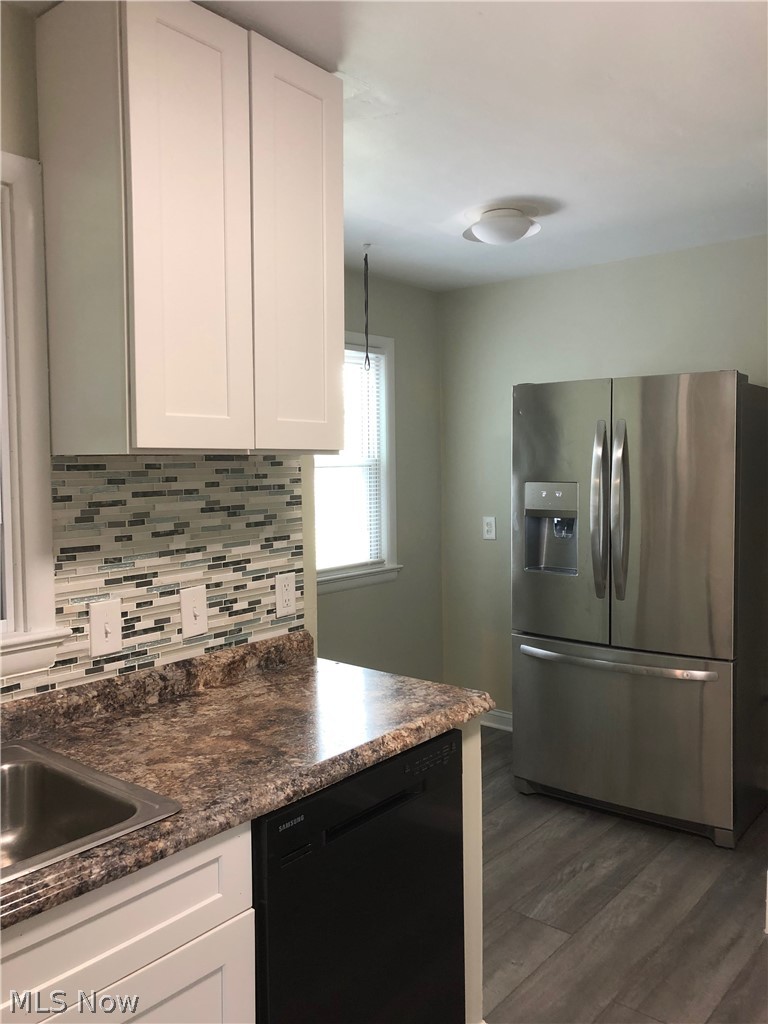 1680 Crest Road Cleveland Heights, OH 44121 - Photo 7 of 17