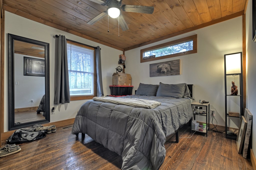 61 Pinewood Road Blue Ridge, GA 30513 - Photo 34 of 41 Gallery Image 34