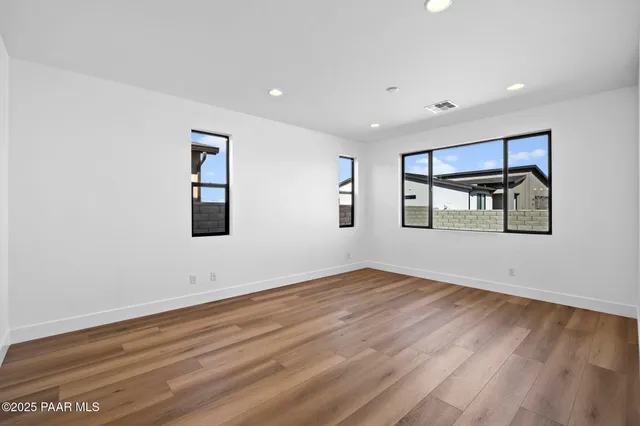 $2,950 | 5992 Finch Place, Prescott Valley, AZ 86314