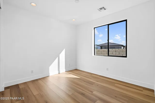 $2,950 | 5992 Finch Place, Prescott Valley, AZ 86314