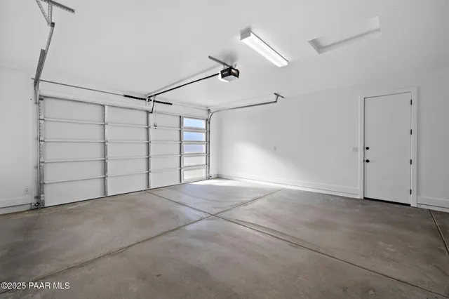 $2,950 | 5992 Finch Place, Prescott Valley, AZ 86314