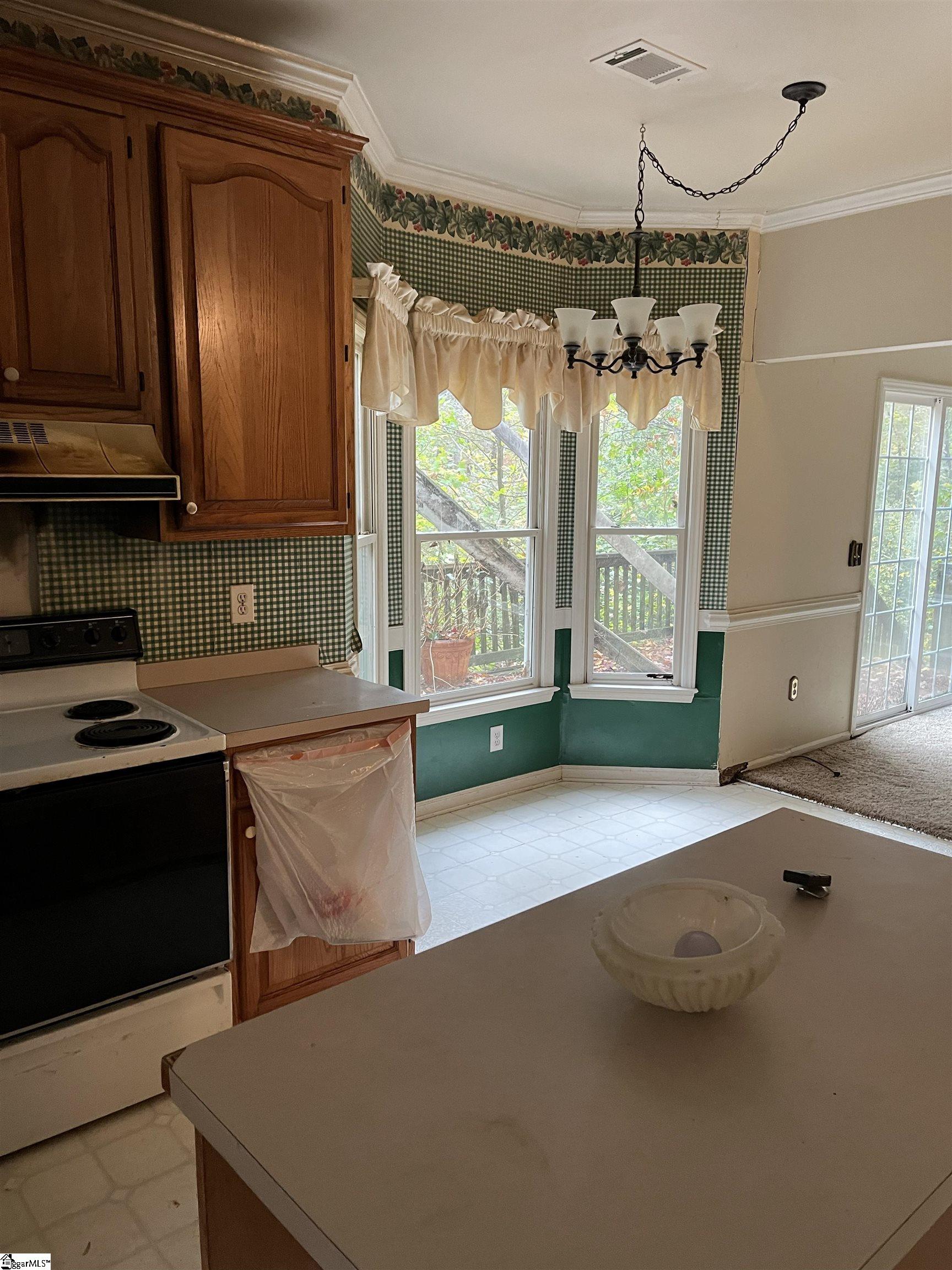 6 Moss Spring Court Simpsonville, SC 29680 - Photo 12 of 49