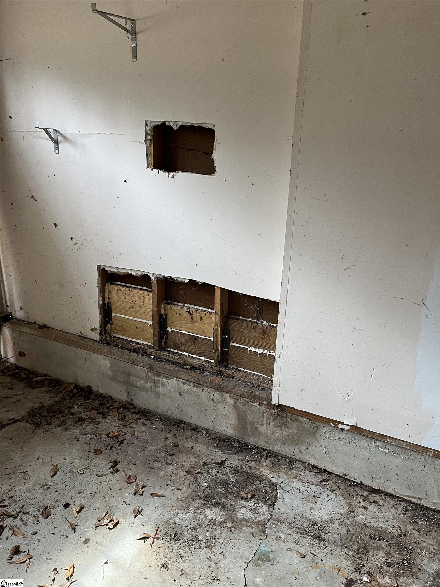 6 Moss Spring Court Simpsonville, SC 29680 - Photo 37 of 49