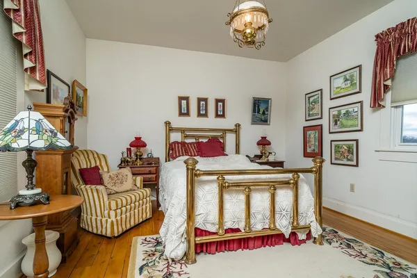 $799,900 | 187 Houff Road, Weyers Cave, VA 24486