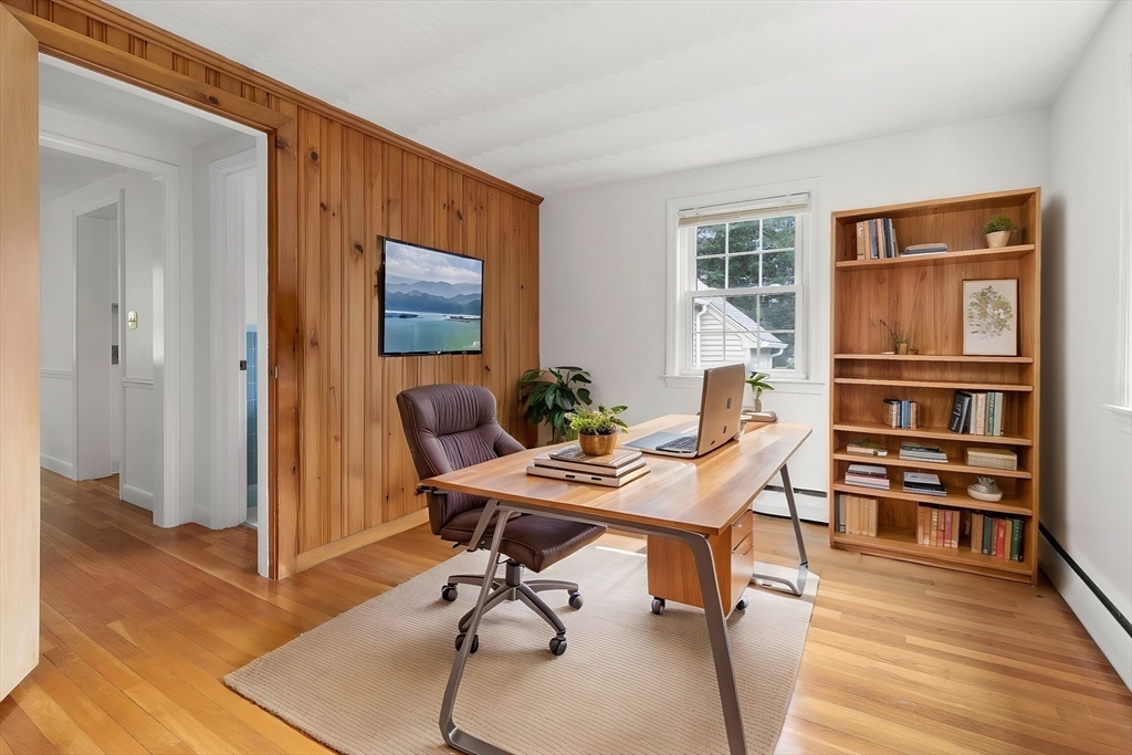 10 Glen Road Topsfield, MA 01983 - Photo 15 of 35 Gallery Image 15