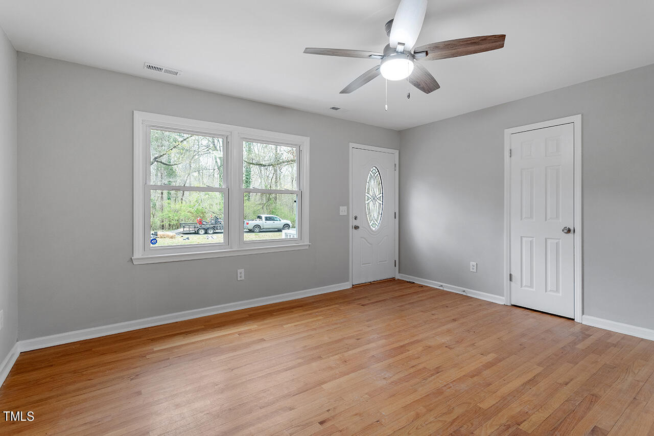 5721 Birch Drive Durham, NC 27712 - Photo 12 of 25 5721 Birch Dr_27