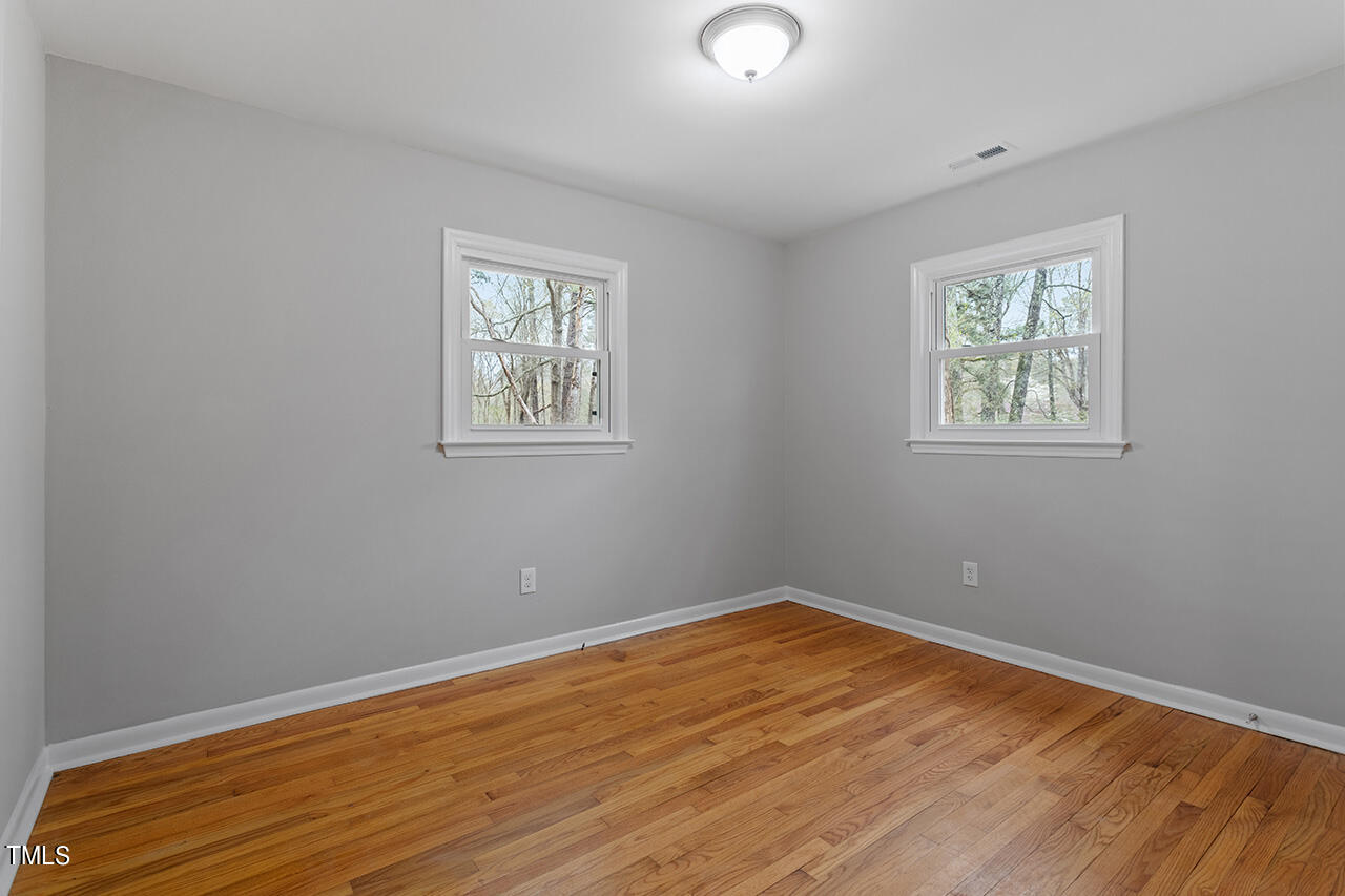 5721 Birch Drive Durham, NC 27712 - Photo 14 of 25 5721 Birch Dr_08