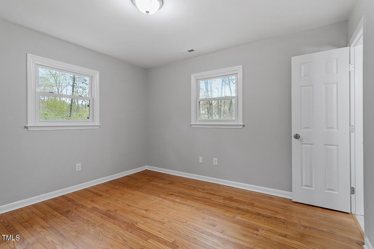 5721 Birch Drive Durham, NC 27712 - Photo 15 of 25 5721 Birch Dr_09