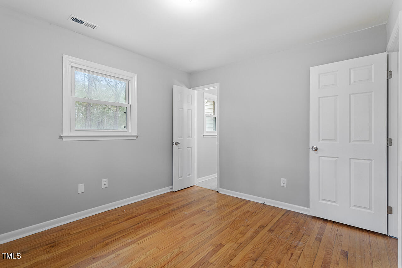 5721 Birch Drive Durham, NC 27712 - Photo 18 of 25 5721 Birch Dr_10