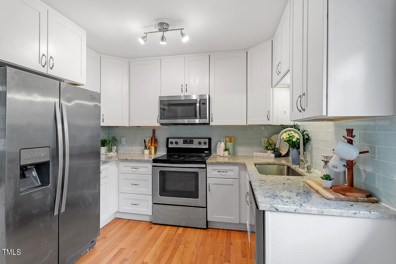 5721 Birch Drive Durham, NC 27712 - Photo 3 of 25 5721 Birch Dr_17