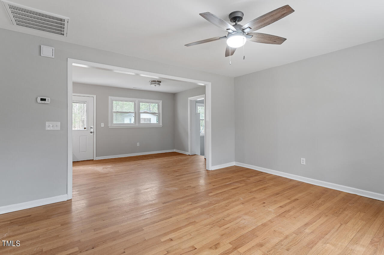 5721 Birch Drive Durham, NC 27712 - Photo 10 of 25 5721 Birch Dr_25