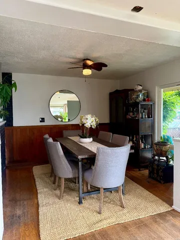 a living room filled with furniture