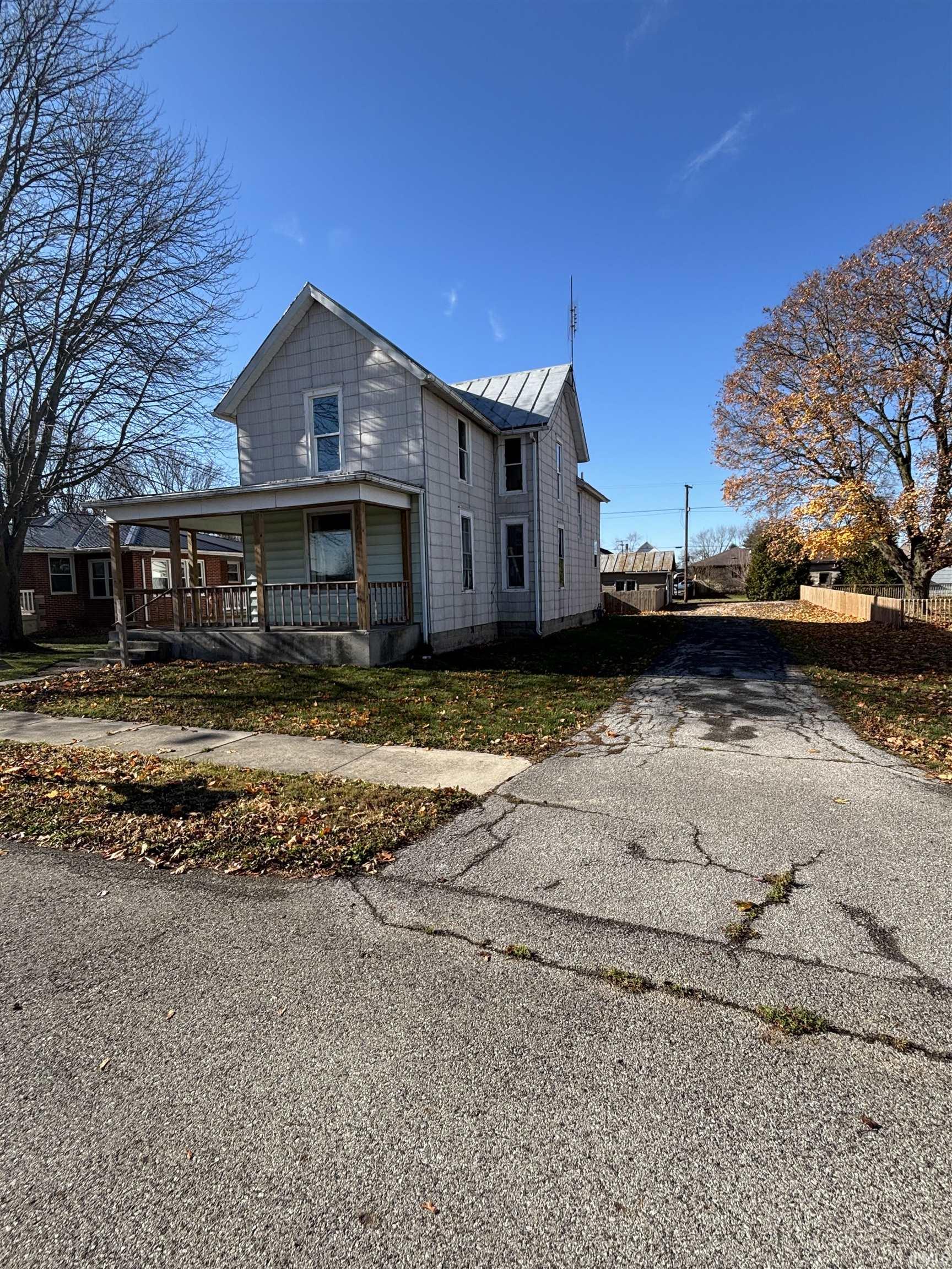422 Monroe Street Monroeville, IN 46773 - Photo 6 of 26