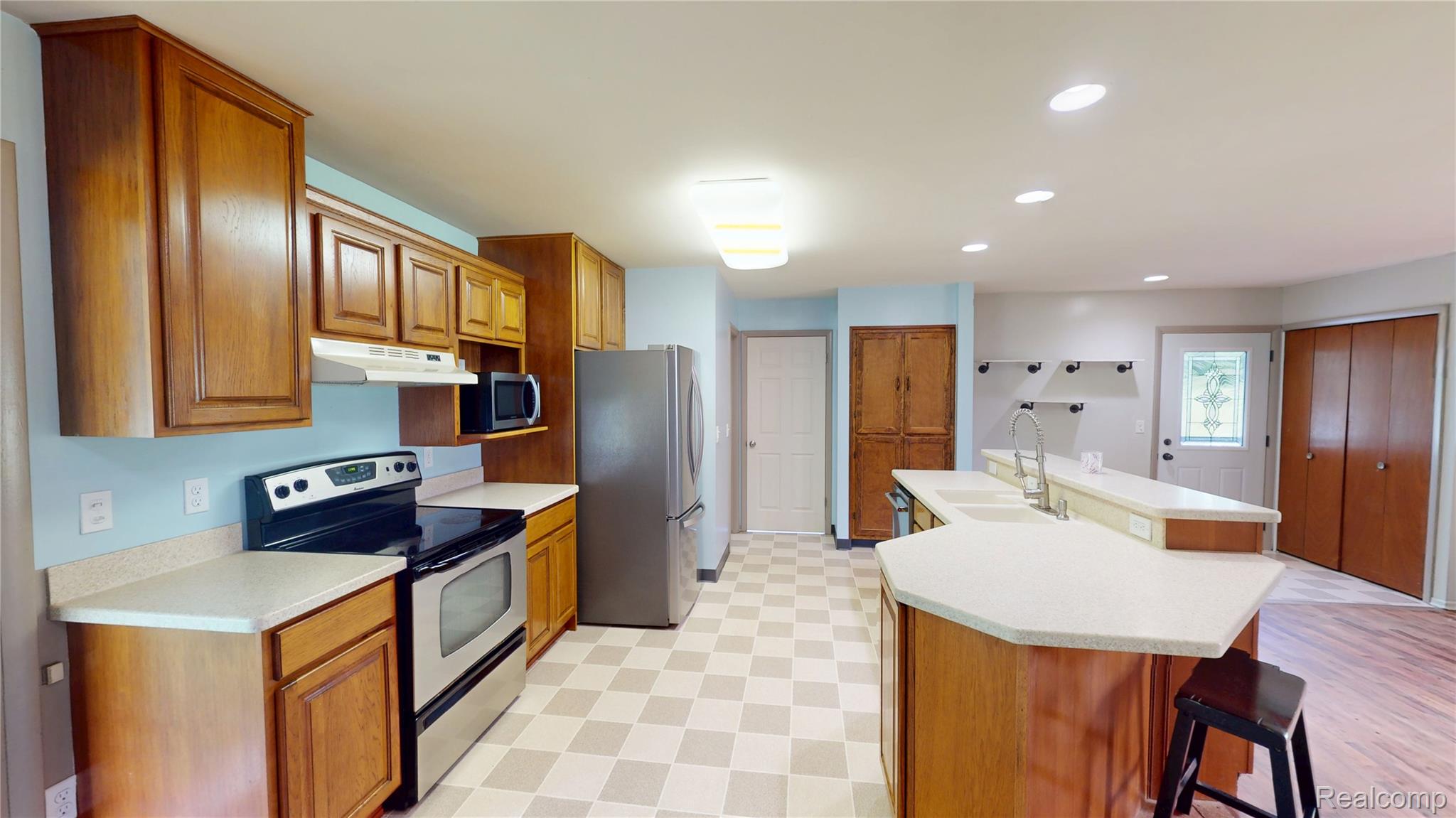 3157 North Irish Road Davison, MI 48423 - Photo 25 of 59 17.jpg