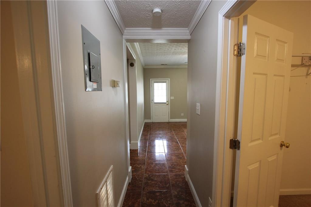 818 Springlake Road Lawrenceville, GA 30045 - Photo 17 of 74