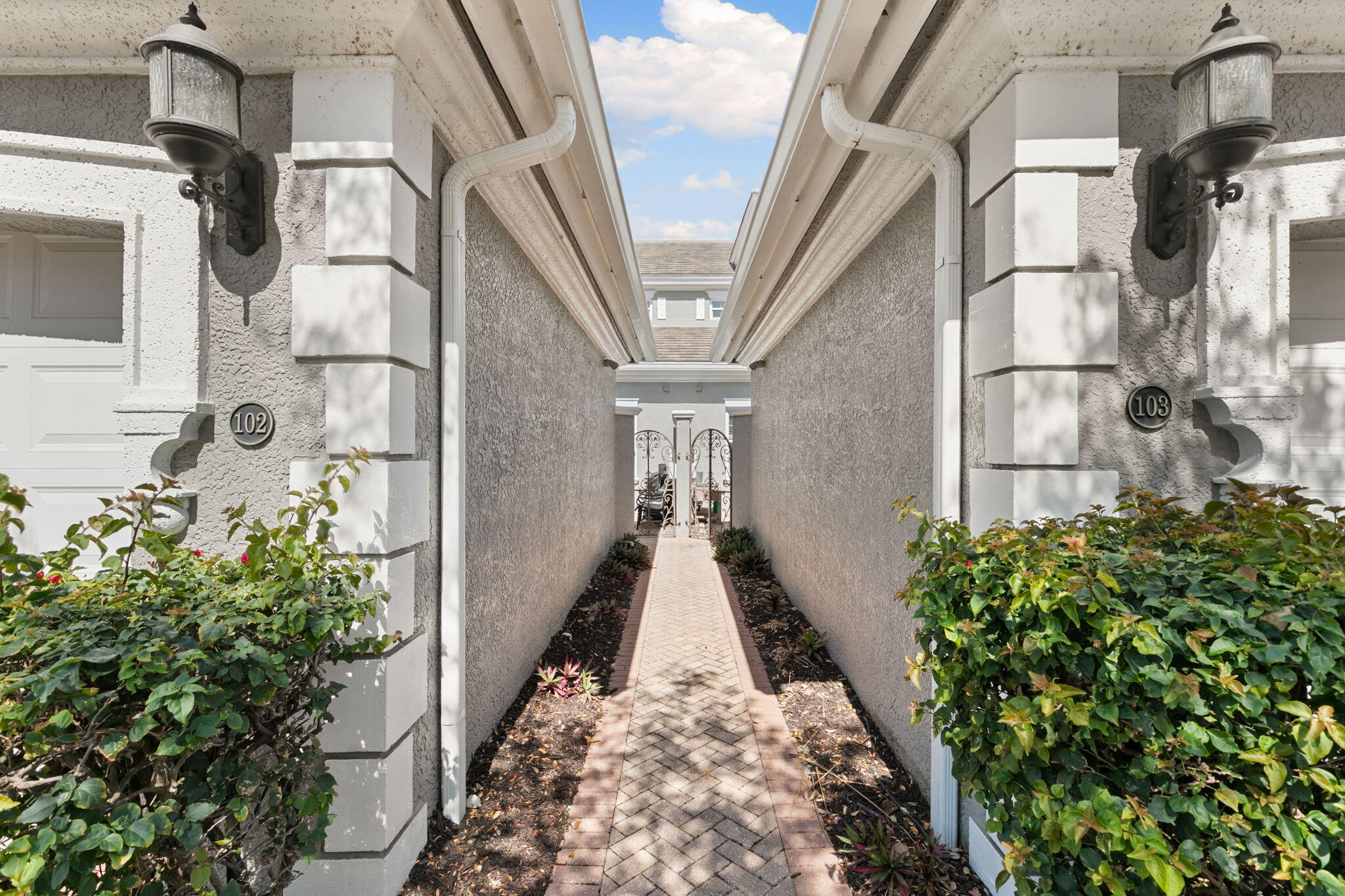 9213 Museo Circle, Unit 103 Naples, FL 34114 - Photo 27 of 47 a view of an entryway