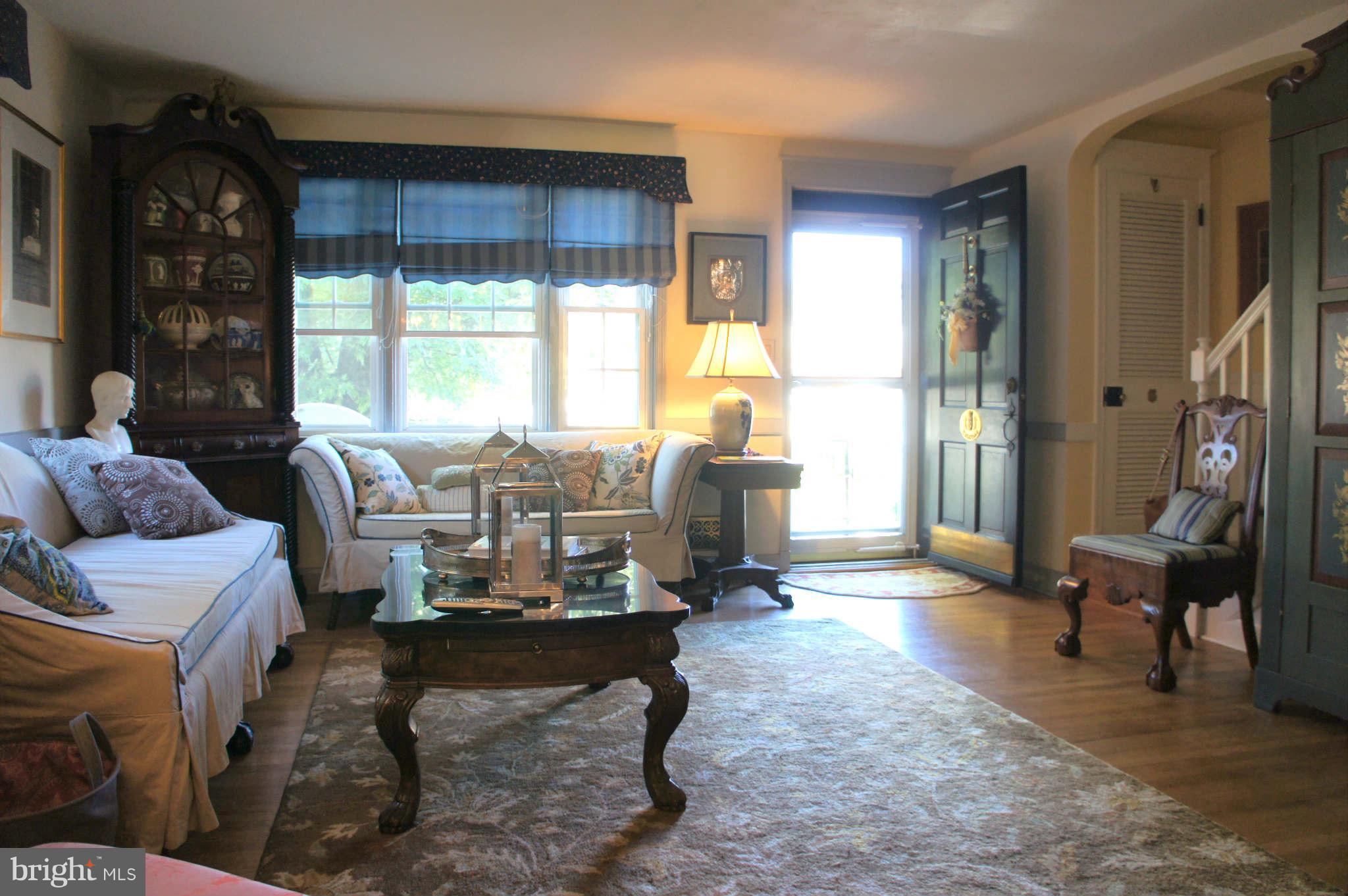 151 Stanmore Road Baltimore, MD 21212 - Photo 3 of 29 a living room with furniture and a large window