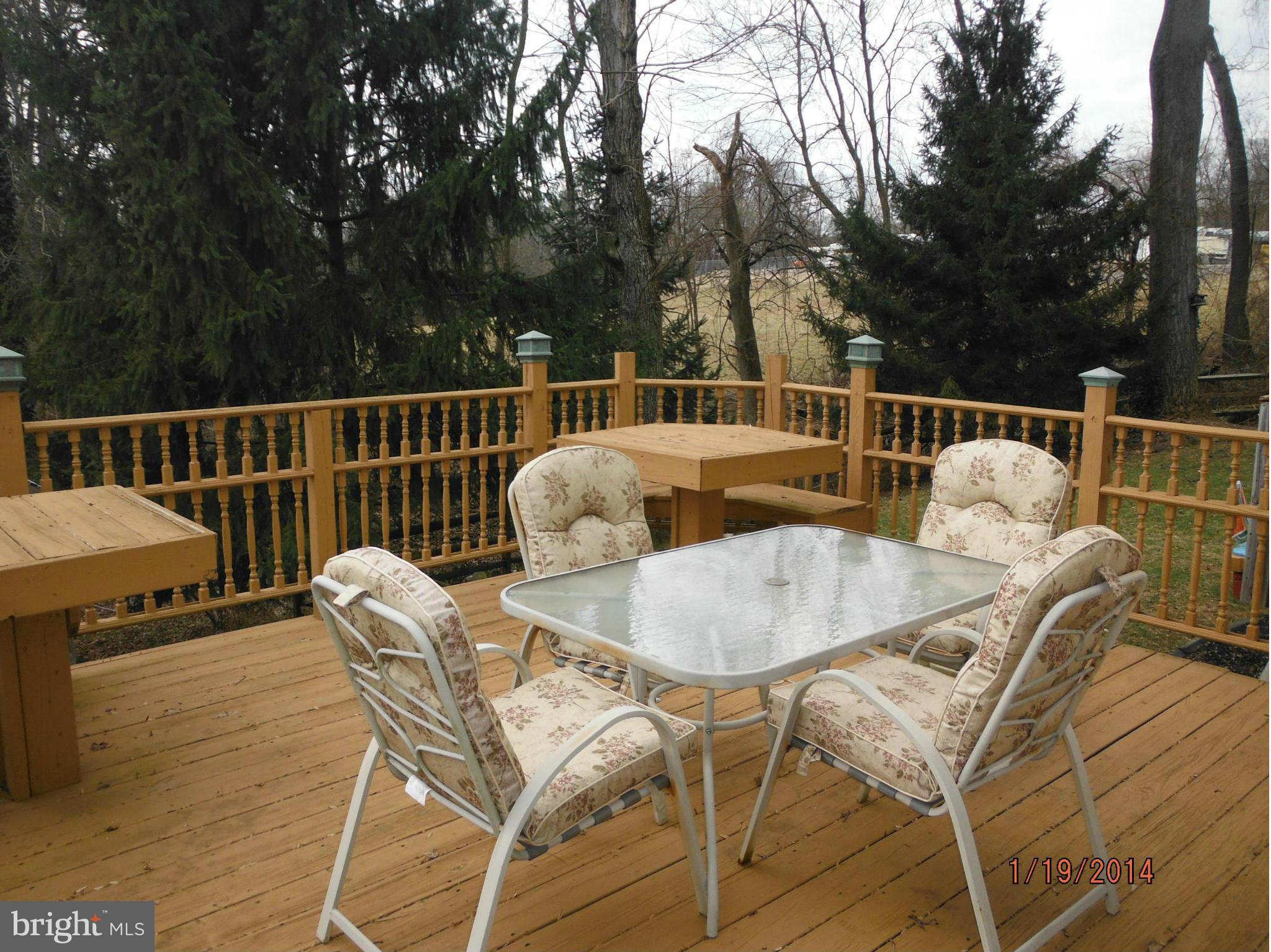 9903 Maidbrook Road Baltimore, MD 21234 - Photo 29 of 30 Lrg Deck w/Built-in Seating