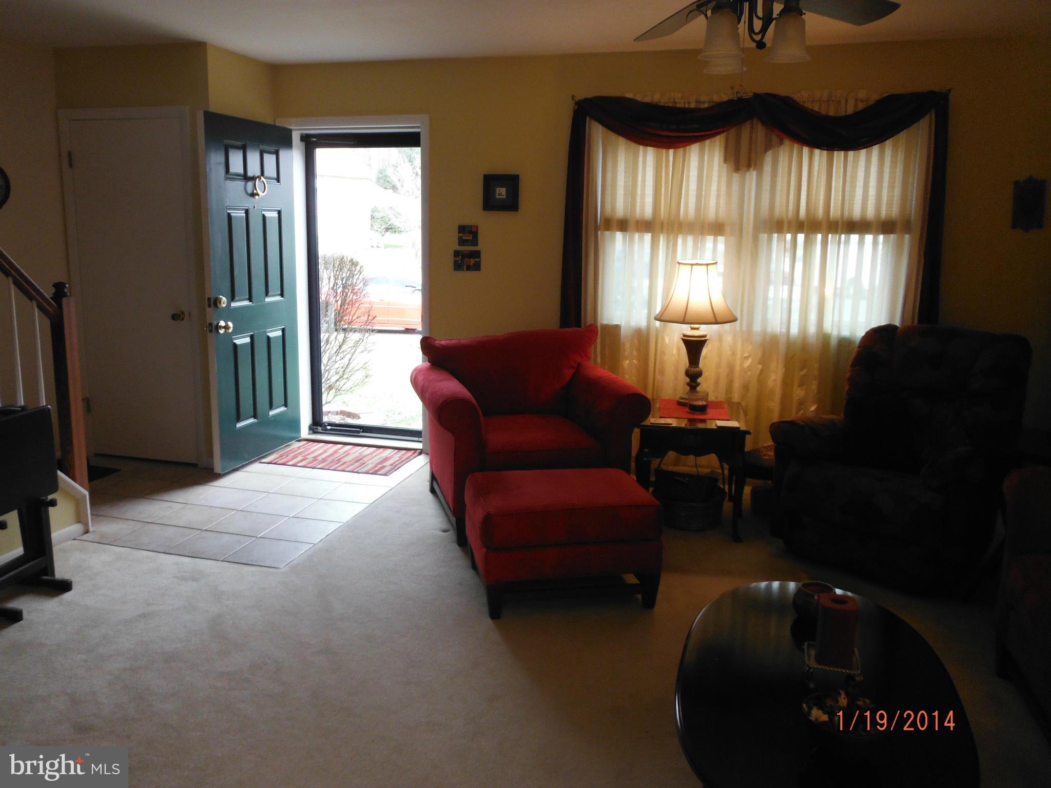 9903 Maidbrook Road Baltimore, MD 21234 - Photo 6 of 30 Living Room