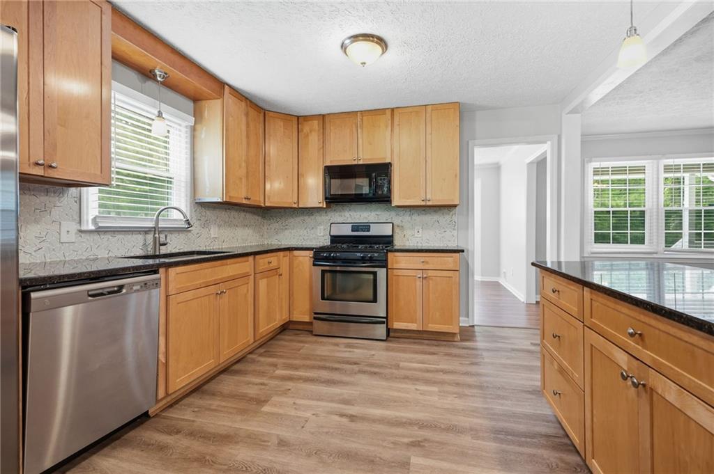 106 Kimberly Road Canton, GA 30115 - Photo 12 of 39 Gallery Image 12