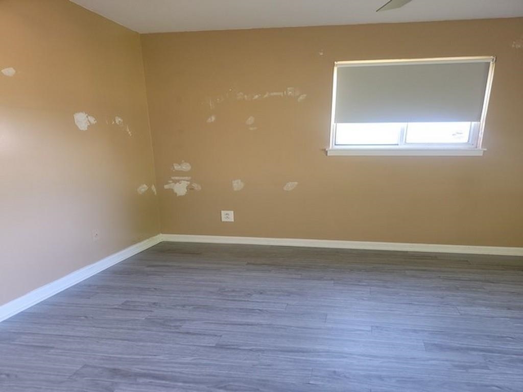 5147 Mackinaw Road Saginaw, MI 48603 - Photo 8 of 21