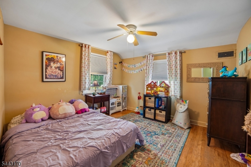 661 Palisade Road Union, NJ 07083 - Photo 25 of 41