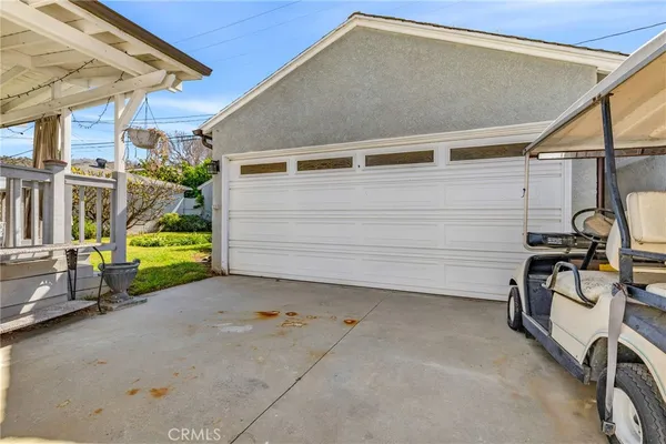 $4,500 | 4220 Los Coyotes Diagonal, Lakewood, CA 90713