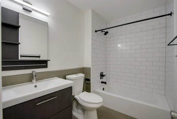 $2,500 | 319 Stoneledge Drive, Irving, TX 75063