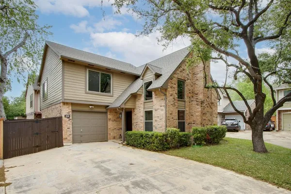 $2,500 | 319 Stoneledge Drive, Irving, TX 75063