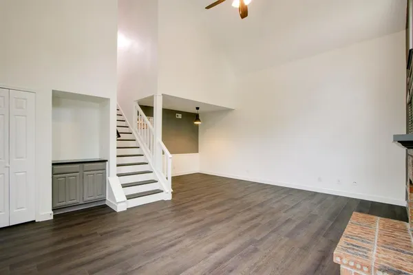 $2,500 | 319 Stoneledge Drive, Irving, TX 75063