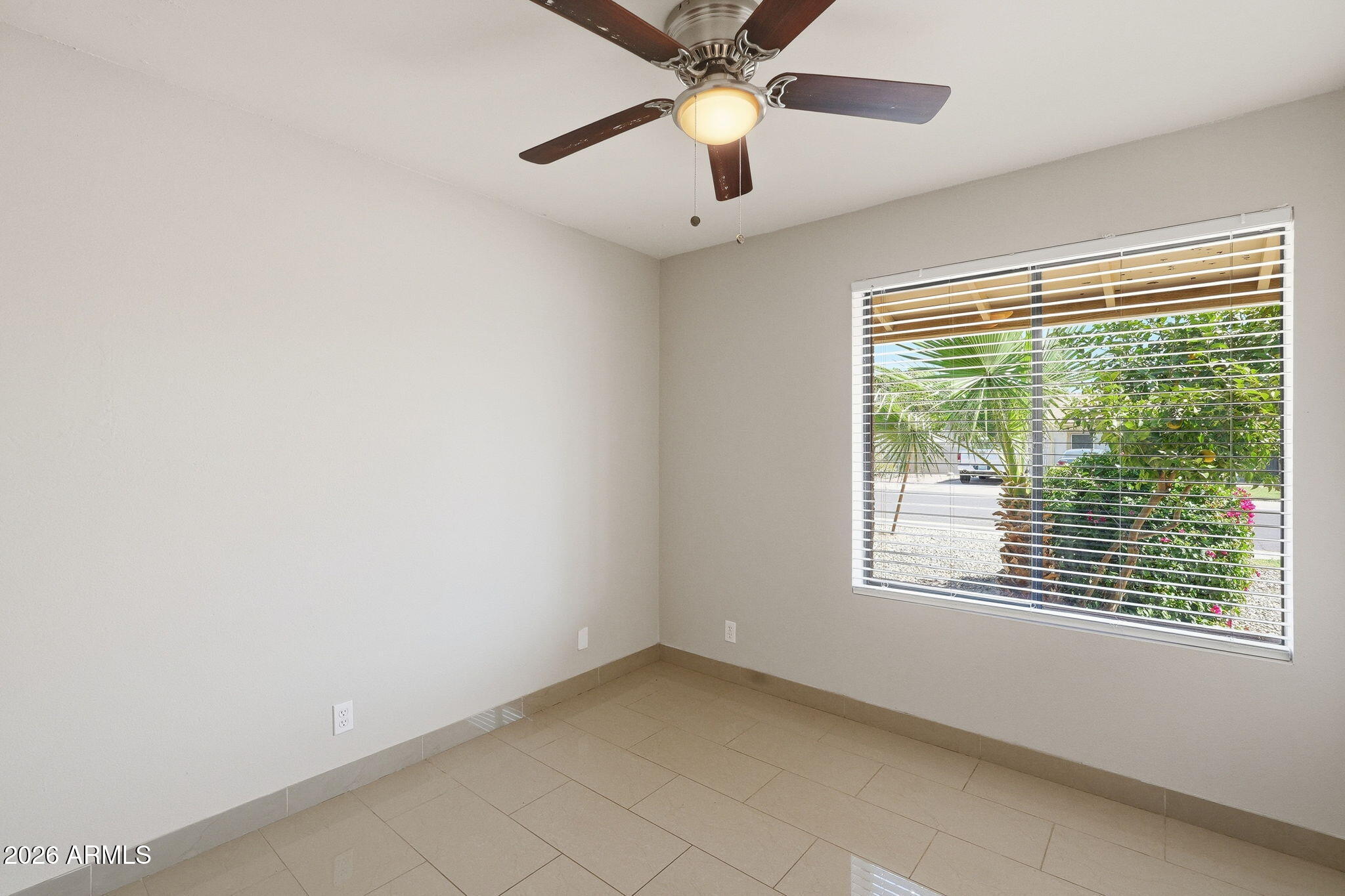 2254 West Wethersfield Road Phoenix, AZ 85029 - Photo 21 of 35 023_ListerPros