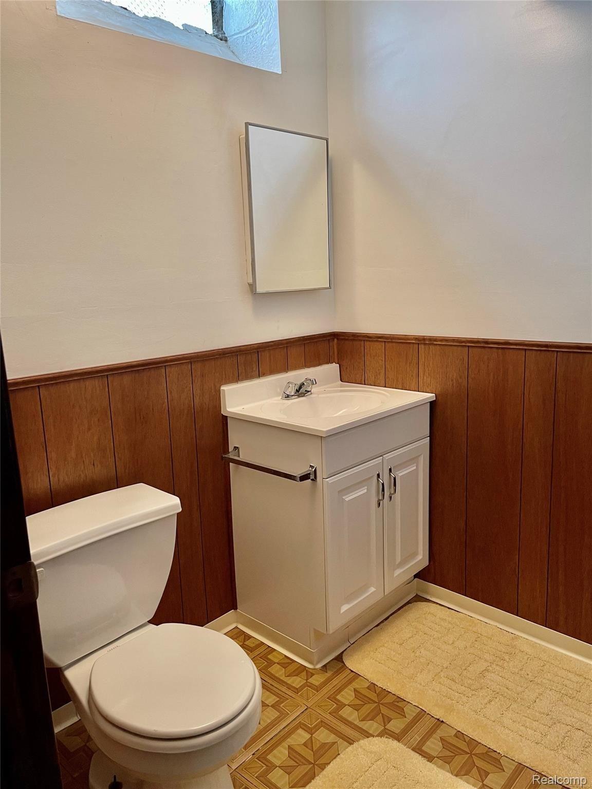 37481 Ryan Road Sterling Heights, MI 48310 - Photo 44 of 47 Basement lavatory.jpg
