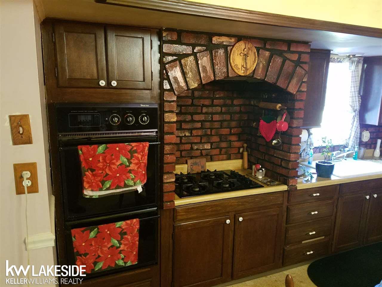 13410 Foley Road Emmett, MI 48022 - Photo 10 of 25 31295295-9.JPG