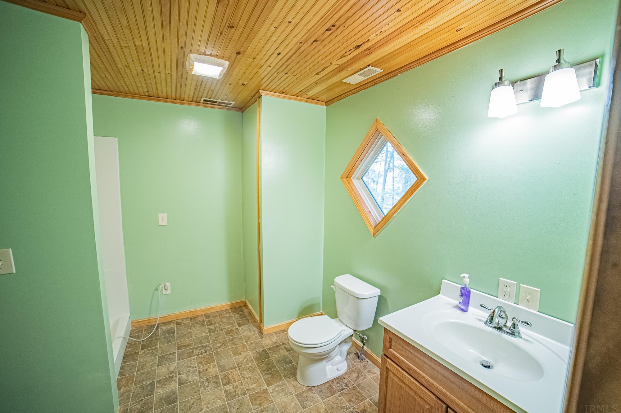 7898 Triplett Road Rome, IN 47574 - Photo 13 of 35