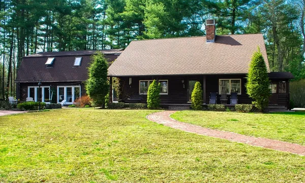 $7,000 | 154 Grove Street, Norwell, MA 02061