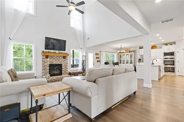 $575,000 | 161 Mallard Creek Way, Bethlehem, GA 30620