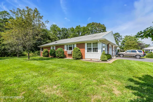 $164,000 | 614 A Willow Lane, Unit A, Whiting, NJ 08759