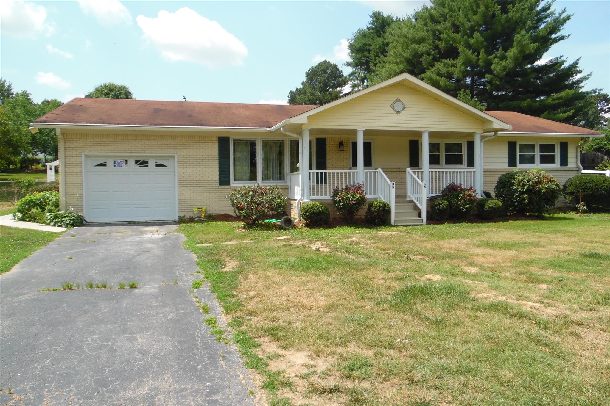 35 Horseshoe Bend Road Leoma, TN 38468 - Photo 2 of 26