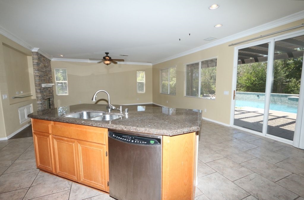 396 Edgewater Drive San Marcos, CA 92078 - Photo 14 of 25