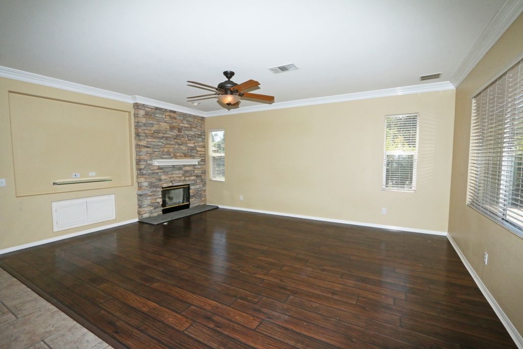 396 Edgewater Drive San Marcos, CA 92078 - Photo 9 of 25