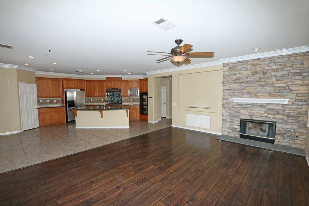 396 Edgewater Drive San Marcos, CA 92078 - Photo 10 of 25