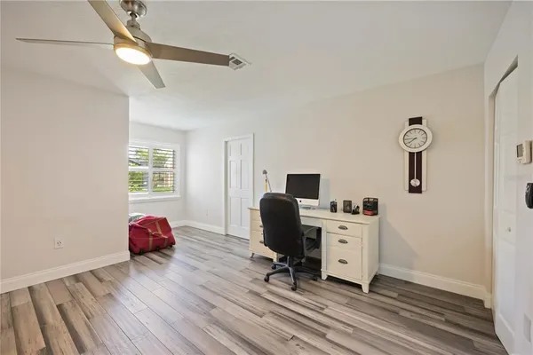 $8,000 | 5025 Marsh Field Road, Sarasota, FL 34235