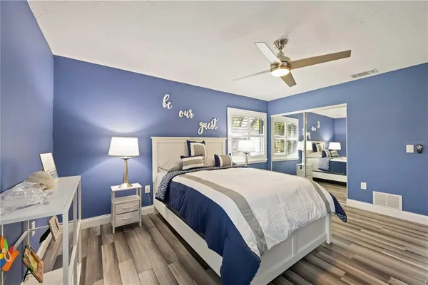 $8,000 | 5025 Marsh Field Road, Sarasota, FL 34235